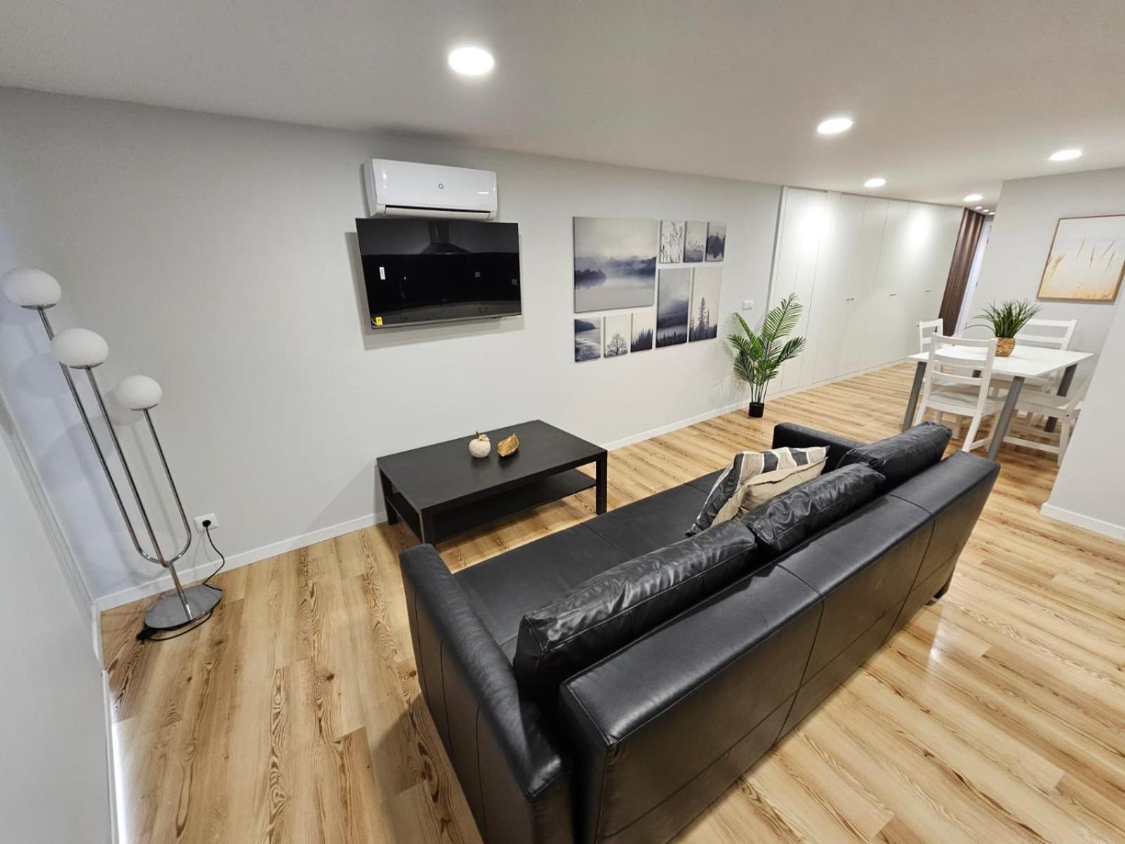 פונשל Pretas Village Flats מראה חיצוני תמונה